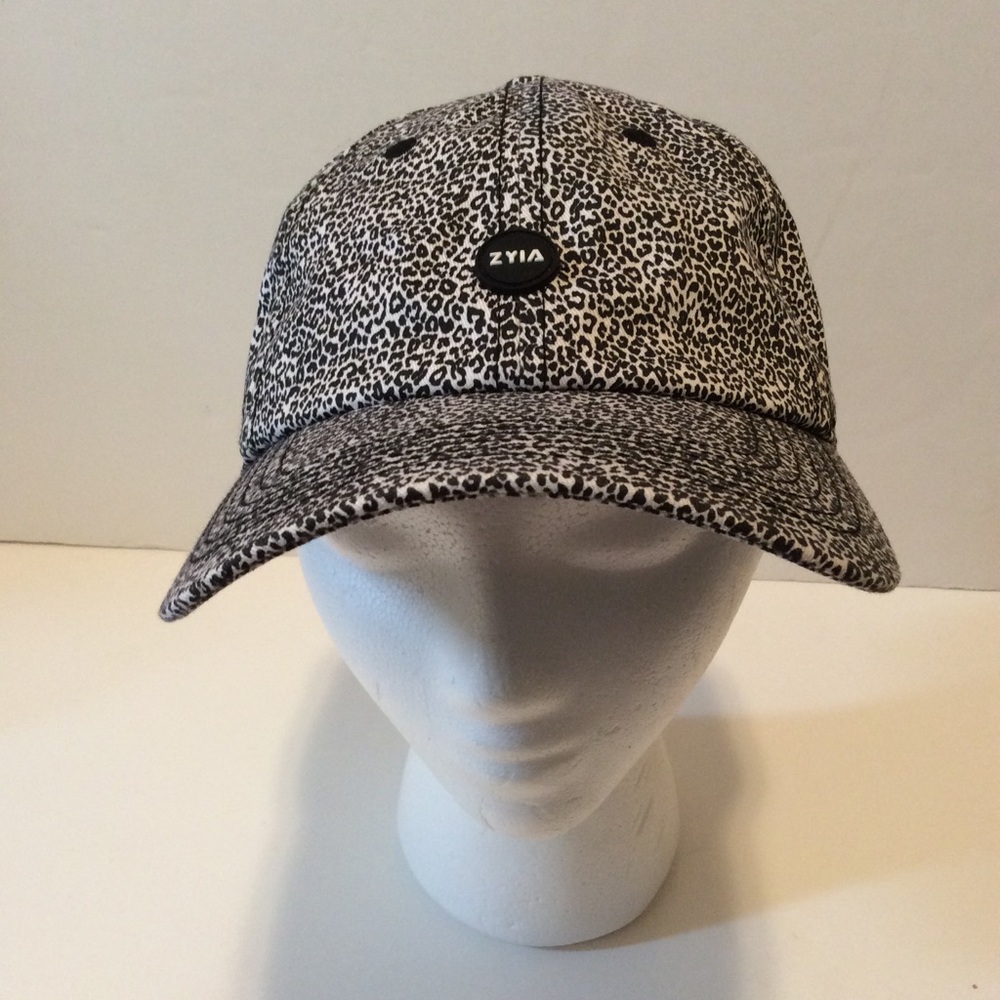 EUC Zyia Active Baseball Cap